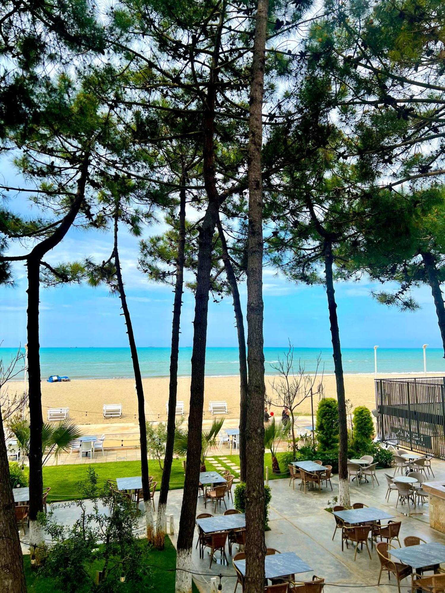Hotel Andi Durres Exterior photo